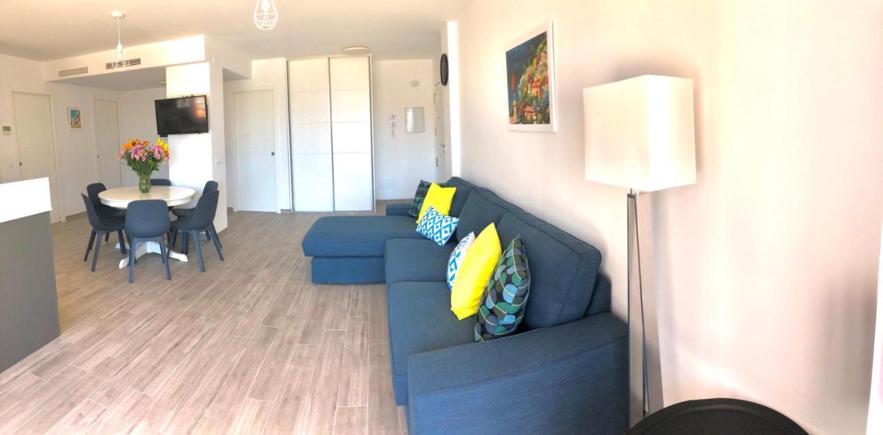 נרחה Apartamento Vistamar מראה חיצוני תמונה